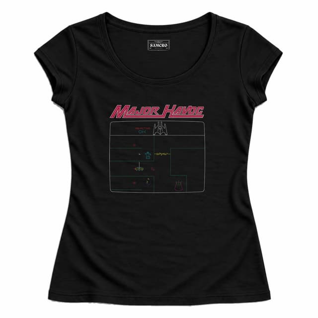 Atari 15 — Mujer entallada, Negro
