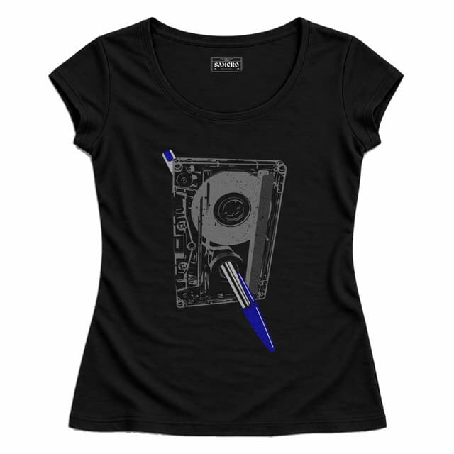 cassette 4 — Mujer entallada, Negro