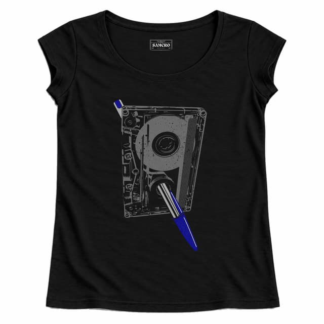 cassette 4 — Mujer recta, Negro