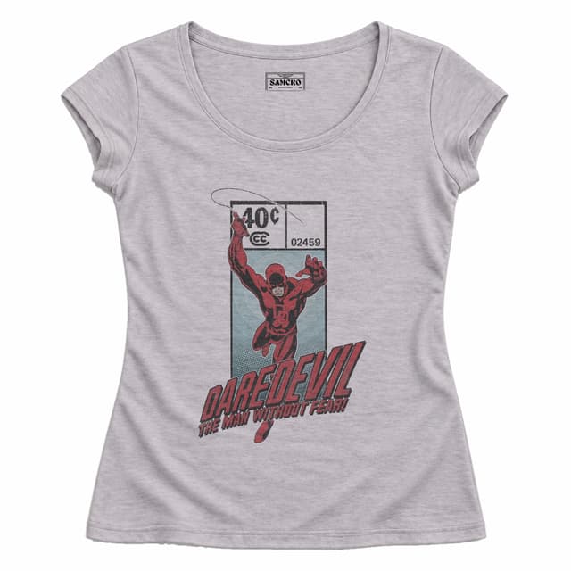 Daredevil 3 — Mujer entallada, Gris