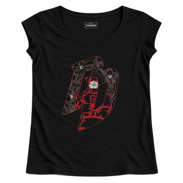 Daredevil 4 — Mujer recta, Negro
