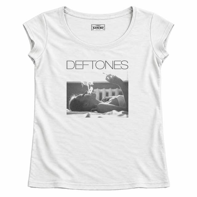 Deftones 4 — Mujer recta, Blanco