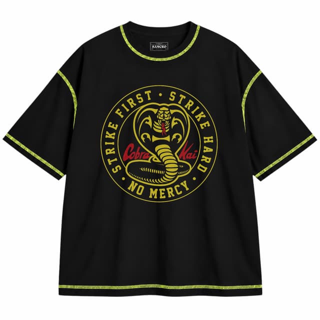 Karate Kid 2 — Unisex oversize, Negro con costura verde