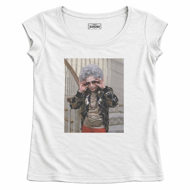 La niñera 3 — Mujer recta, Blanco
