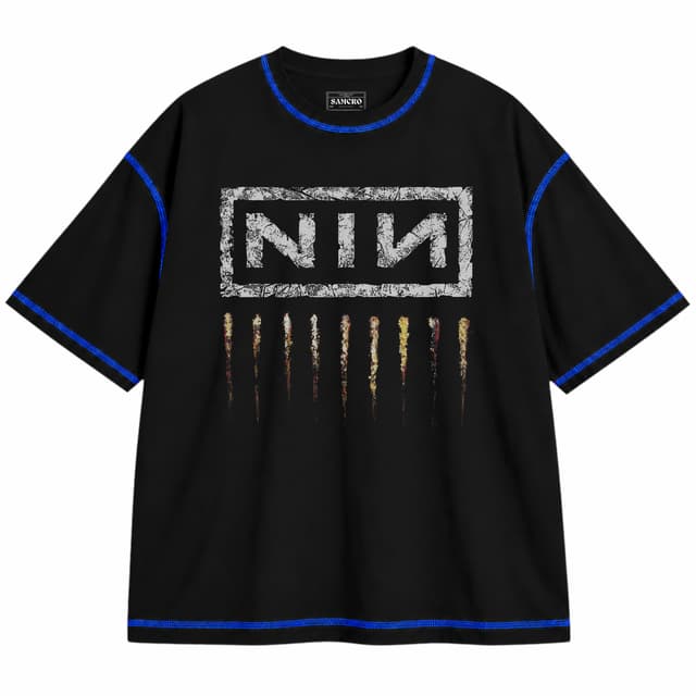 Nine Inch Nails 1 — Unisex oversize, Negro con costura azul