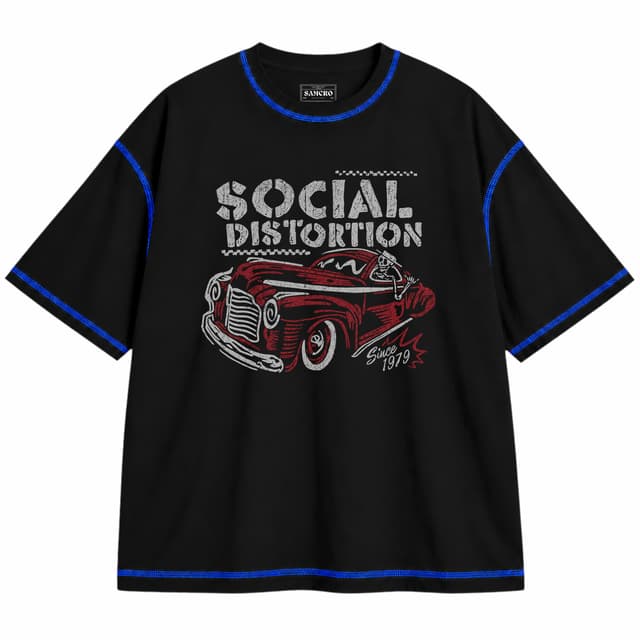 Social Distortion - Skelly Car — Unisex oversize, Negro con costura azul
