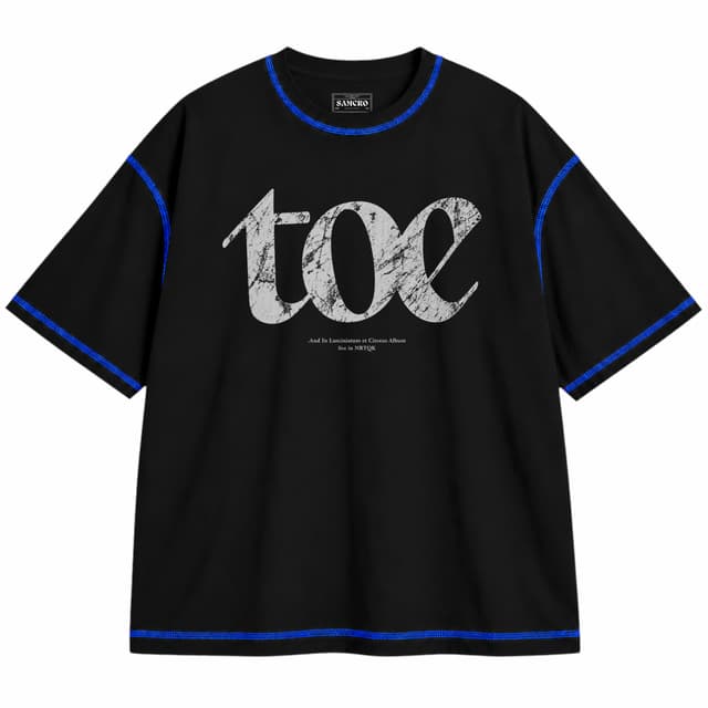 Toe - Marble Logo — Unisex oversize, Negro con costura azul